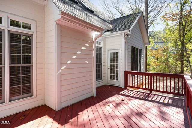 209 Manor Ridge Drive, Carrboro, NC 27510