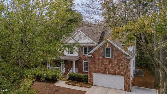 209 Manor Ridge Drive, Carrboro, NC 27510