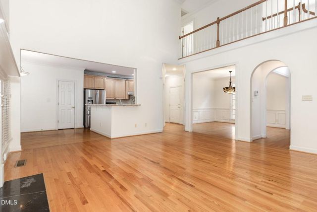 209 Manor Ridge Drive, Carrboro, NC 27510