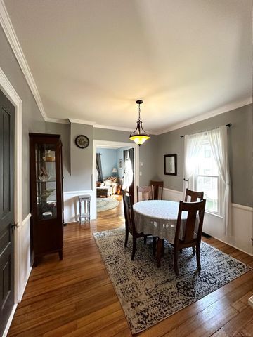 284 E Saint Clair Street, Romeo, MI 48065