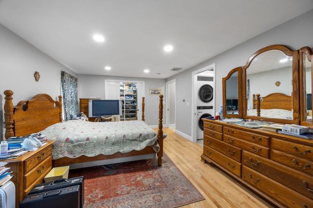 2 Franconia Avenue, Wareham, MA 02571