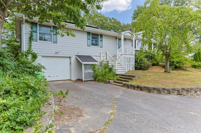 2 Franconia Avenue, Wareham, MA 02571