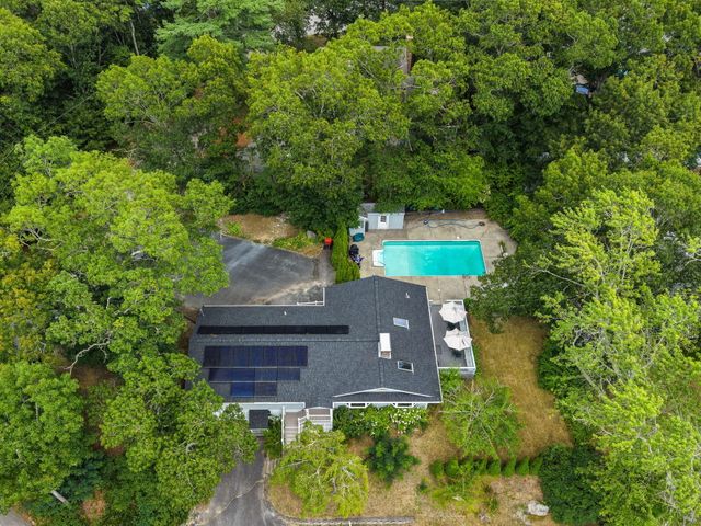2 Franconia Avenue, Wareham, MA 02571