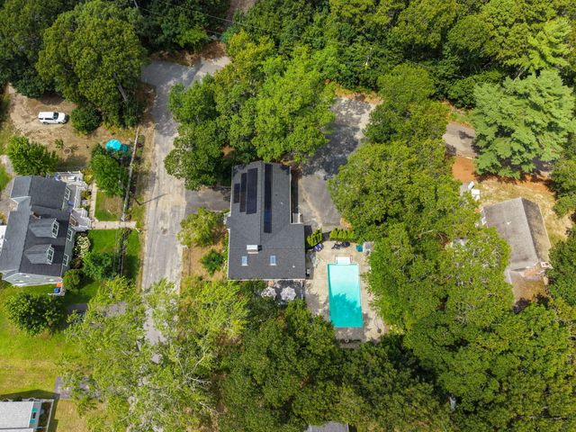 2 Franconia Avenue, Wareham, MA 02571