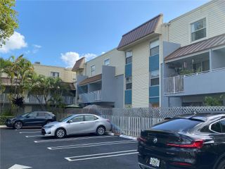 4600 SW 67th Ave 207, Miami, FL 33155