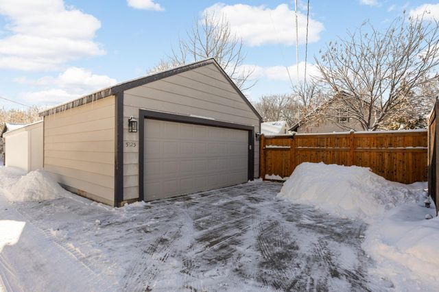 5325 Chowen Avenue S, Minneapolis, MN 55410