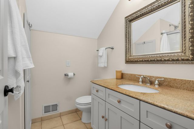 5325 Chowen Avenue S, Minneapolis, MN 55410