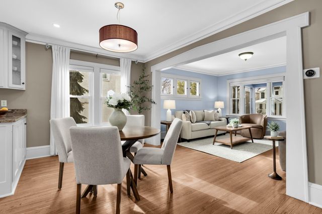 5325 Chowen Avenue S, Minneapolis, MN 55410