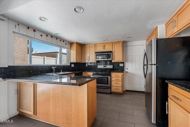 3530 Isle Way, Oxnard, CA 93035