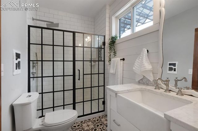 1228 Custer Avenue, Colorado Springs, CO 80903