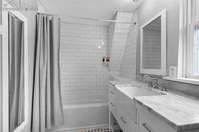 1228 Custer Avenue, Colorado Springs, CO 80903