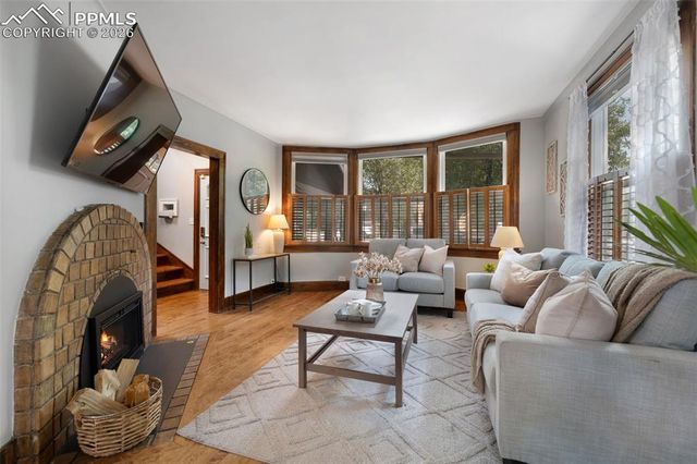 1228 Custer Avenue, Colorado Springs, CO 80903