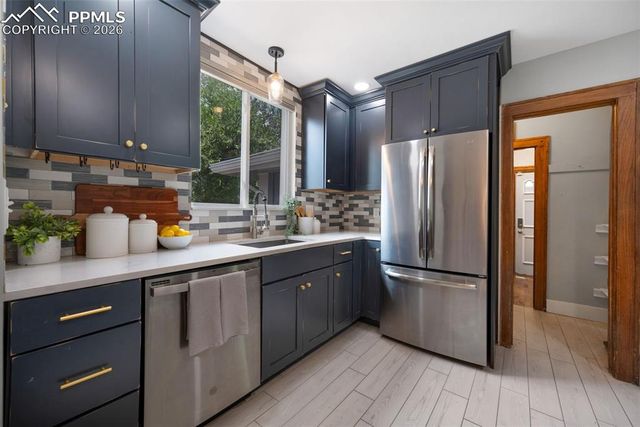 1228 Custer Avenue, Colorado Springs, CO 80903