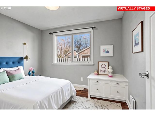 -1 GARNET St Ne, Salem, OR 97301