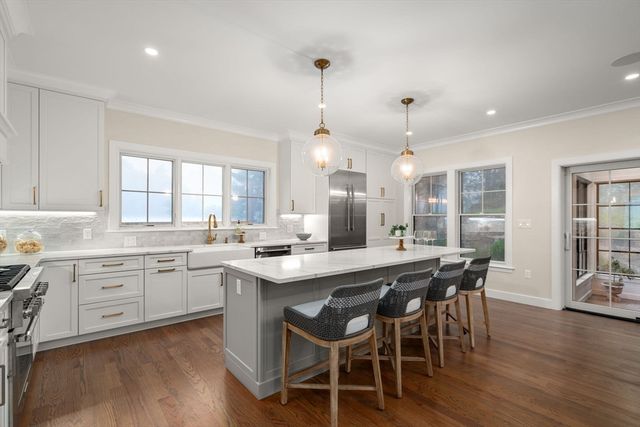 60 Horrigan Drive 26, Dedham, MA 02026