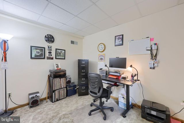 571 E TOLNA RD, Shrewsbury, PA 17361