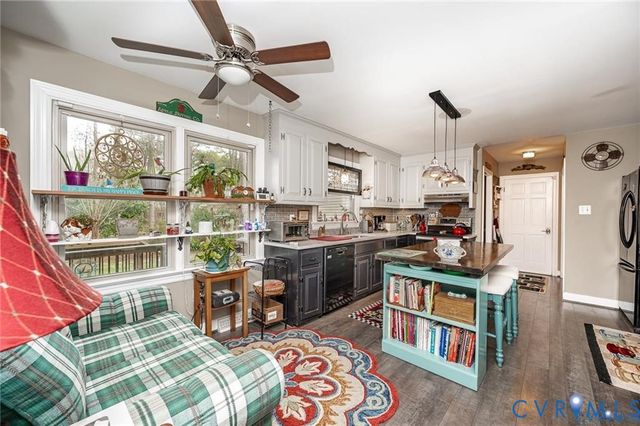 7304 Placida Cir, Mechanicsville, VA 23116