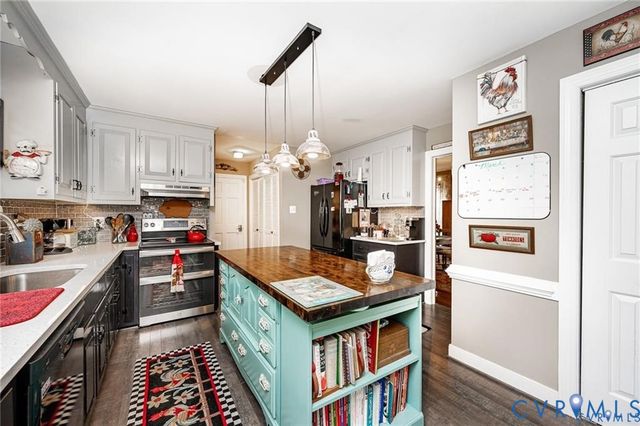 7304 Placida Cir, Mechanicsville, VA 23116