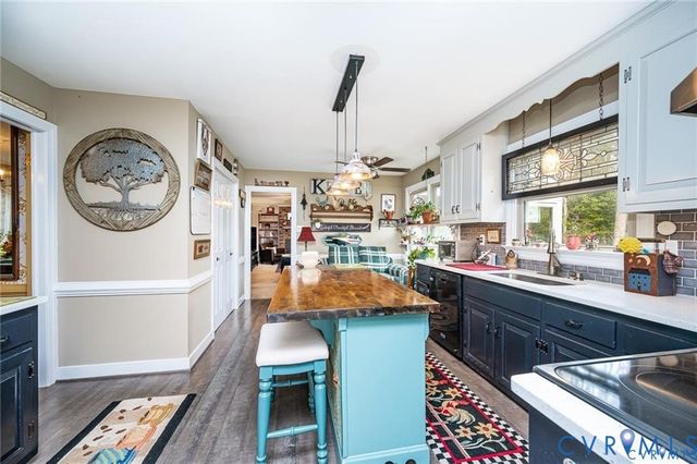 7304 Placida Cir, Mechanicsville, VA 23116