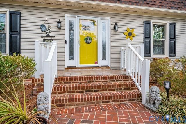 7304 Placida Cir, Mechanicsville, VA 23116