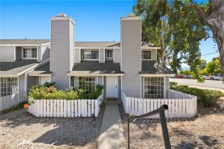 14380 Foothill Blvd 1, Los Angeles, CA 91342
