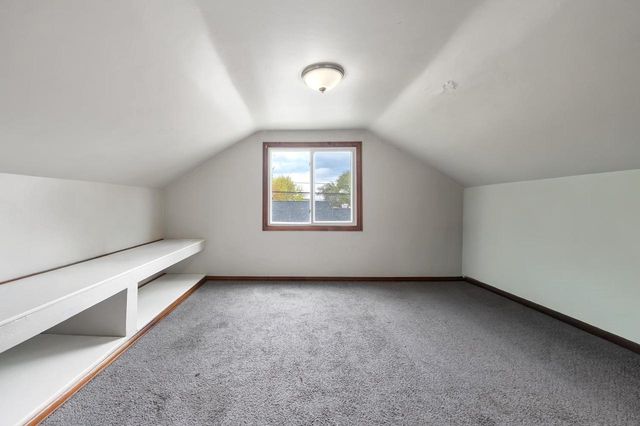 817 N HENRY STREET, Green Bay, WI 54302