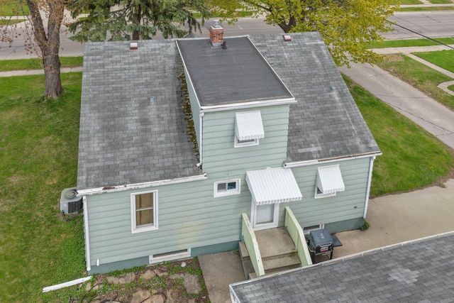 817 N HENRY STREET, Green Bay, WI 54302