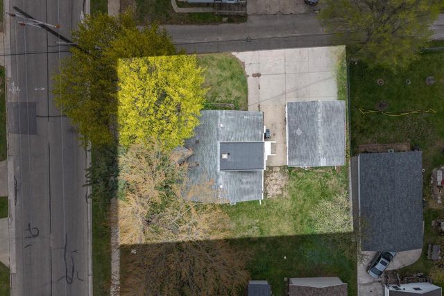 817 N HENRY STREET, Green Bay, WI 54302