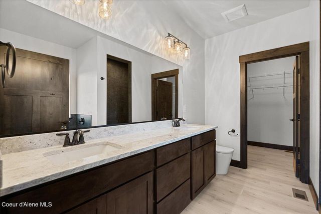 1475 W Remmick Street, Hayden, ID 83835