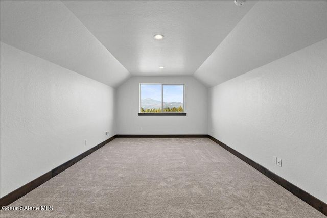 1475 W Remmick Street, Hayden, ID 83835