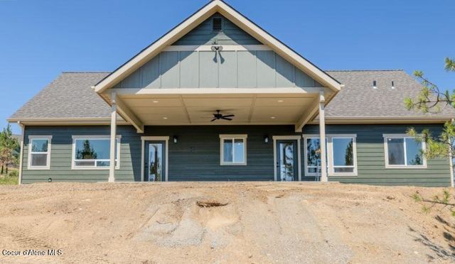 1475 W Remmick Street, Hayden, ID 83835