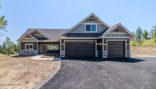 1475 W Remmick Street, Hayden, ID 83835