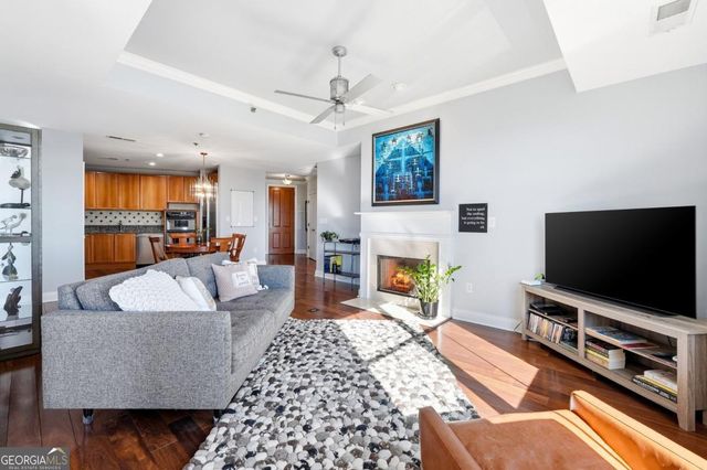 2881 Peachtree Road NE 902, Atlanta, GA 30305