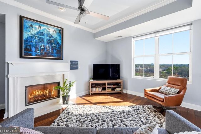 2881 Peachtree Road NE 902, Atlanta, GA 30305