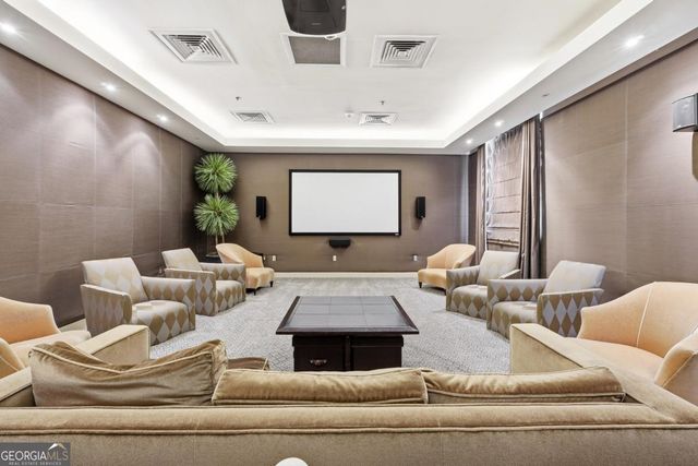 2881 Peachtree Road NE 902, Atlanta, GA 30305