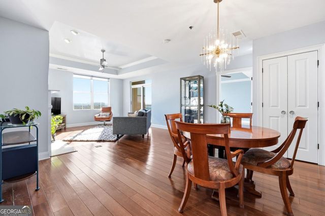 2881 Peachtree Road NE 902, Atlanta, GA 30305