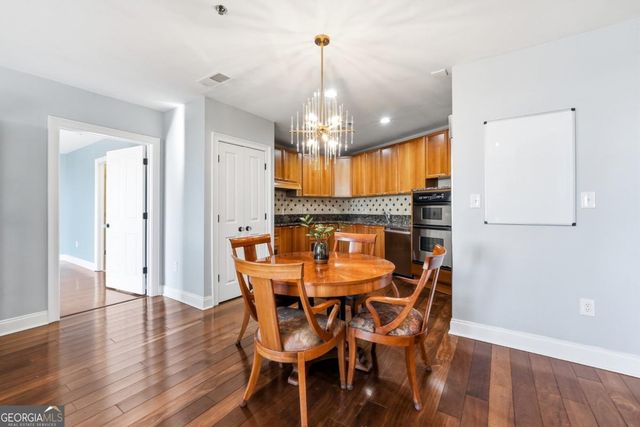 2881 Peachtree Road NE 902, Atlanta, GA 30305