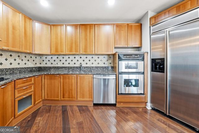 2881 Peachtree Road NE 902, Atlanta, GA 30305