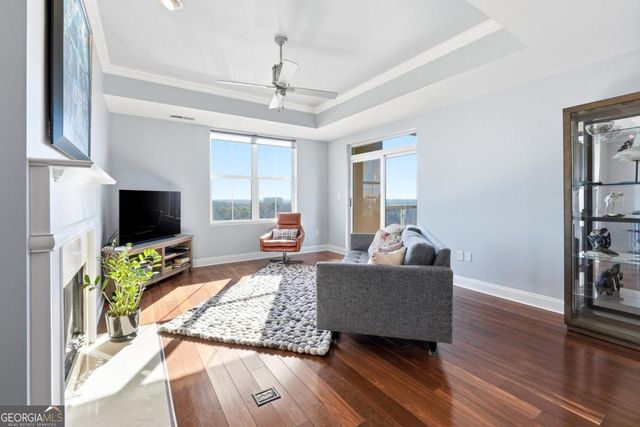 2881 Peachtree Road NE 902, Atlanta, GA 30305