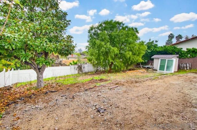 1741 Anza Ave, Vista, CA 92084