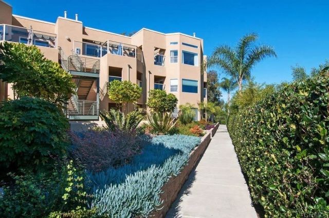 809 Kalpati Cir 323, Carlsbad, CA 92008