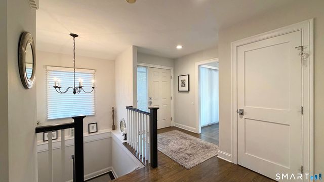 546 North Trail B, Stratford, CT 06614