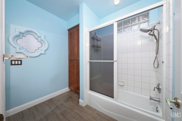 11108 Woodhall Place, Bakersfield, CA 93311