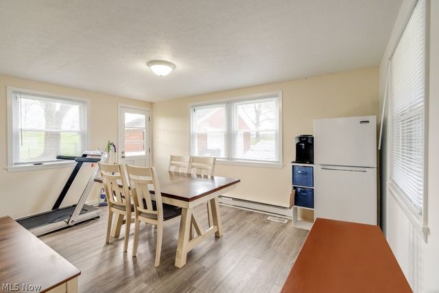 12700 Bixler Avenue NE, Hartville, OH 44632