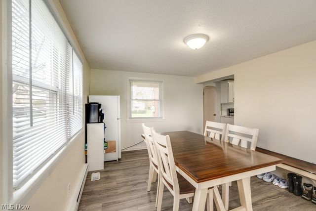 12700 Bixler Avenue NE, Hartville, OH 44632