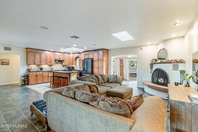 3123 W Morgan Road, Tucson, AZ 85745