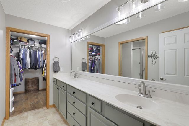 24027 Rivers Edge Road, Rogers, MN 55374