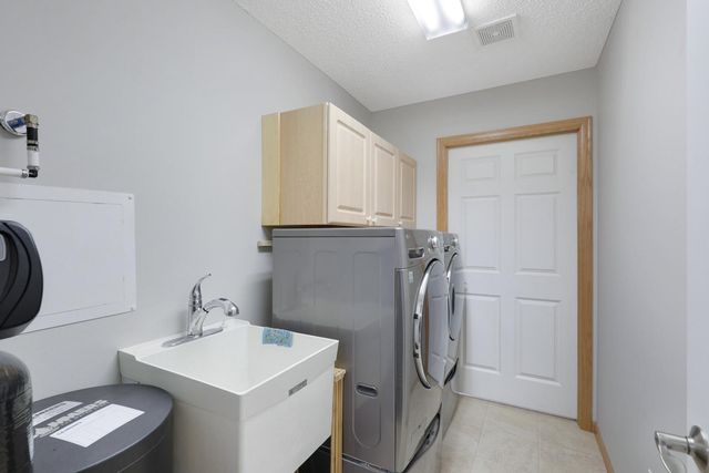 24027 Rivers Edge Road, Rogers, MN 55374