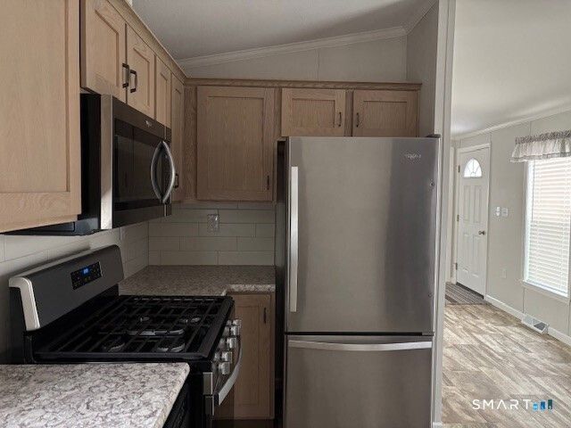 7 Breezy Lane, Milford, CT 06460