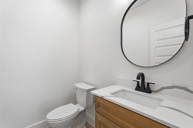 1815 Beauford, Dallas, TX 75253